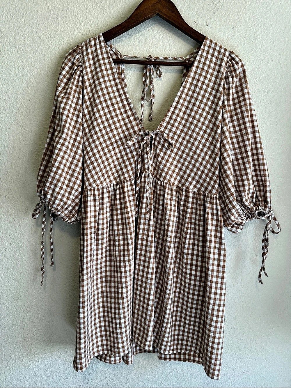 Showpo Rosita Mini Dress Gingham Brown & White Size 8